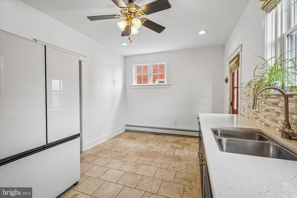 224 5th Avenue - Photo 8