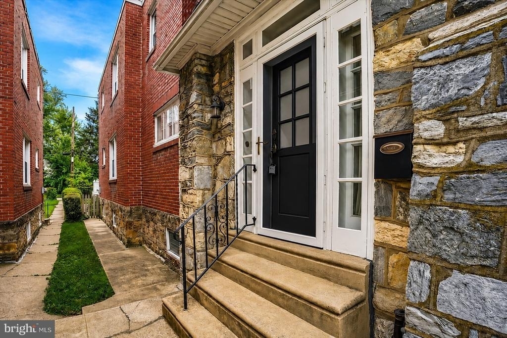 224 5th Avenue - Photo 1