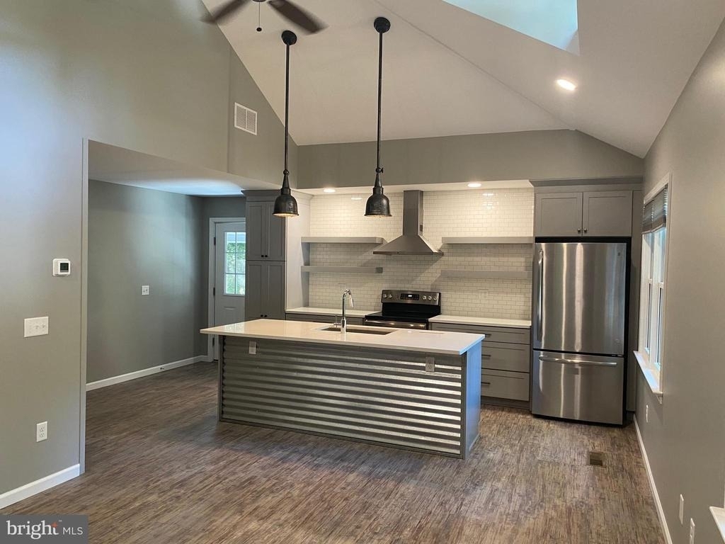 723 Mccormick Rd - Photo 10