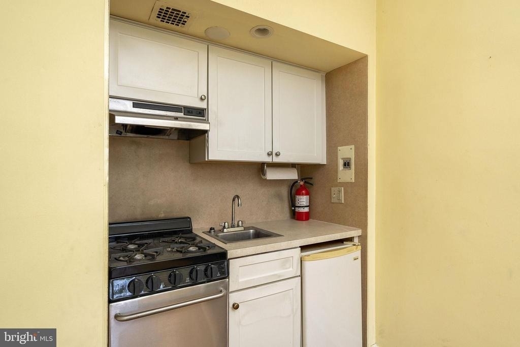 44 Nassau Street - Photo 15