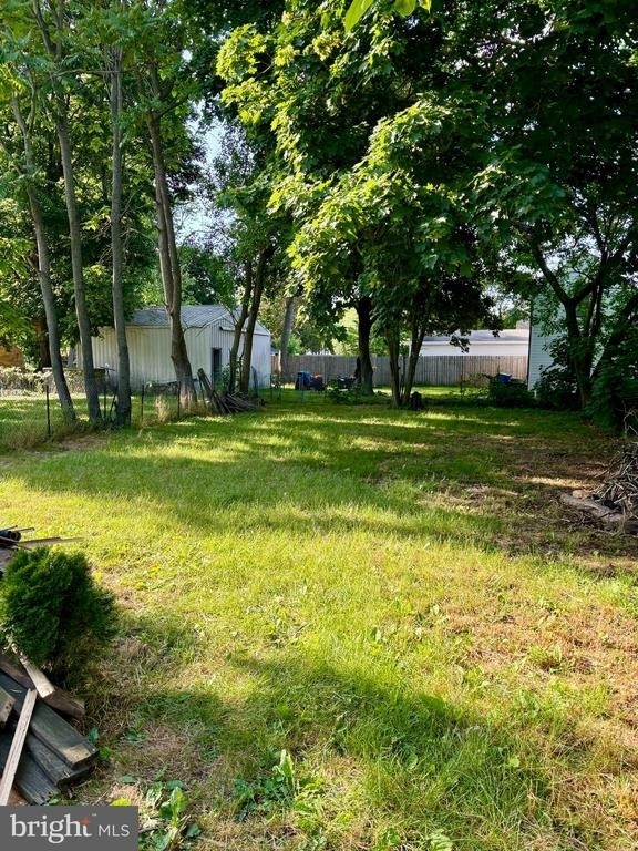 137 E High Street - Photo 8