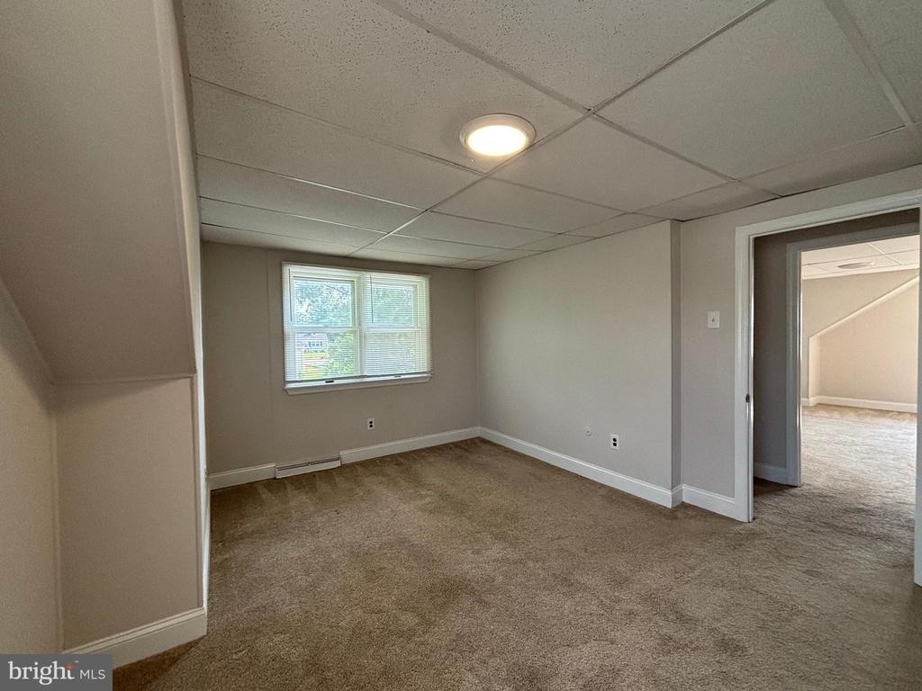 147 Russell Avenue - Photo 20