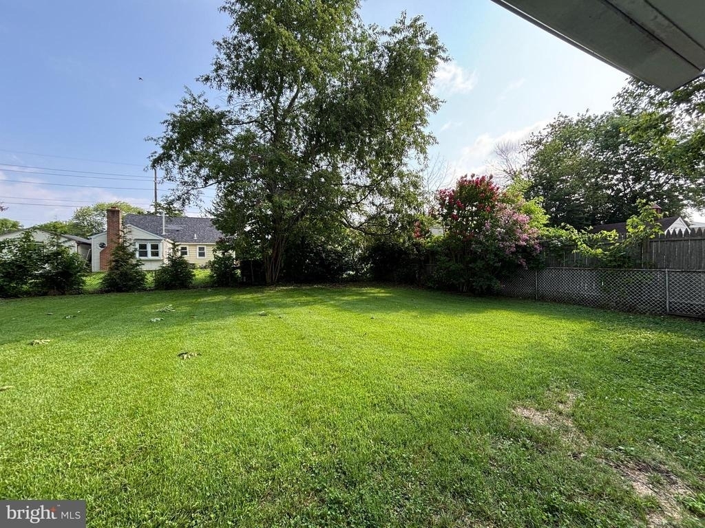 147 Russell Avenue - Photo 31