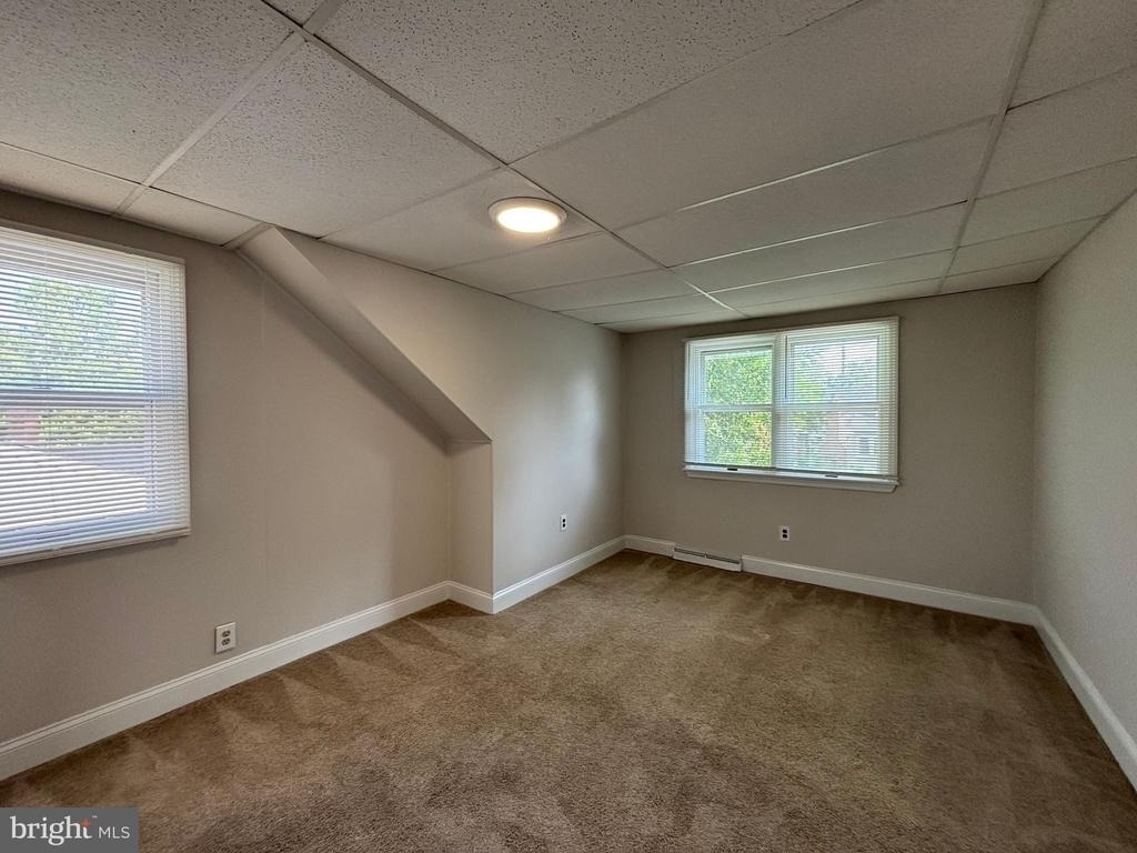 147 Russell Avenue - Photo 25