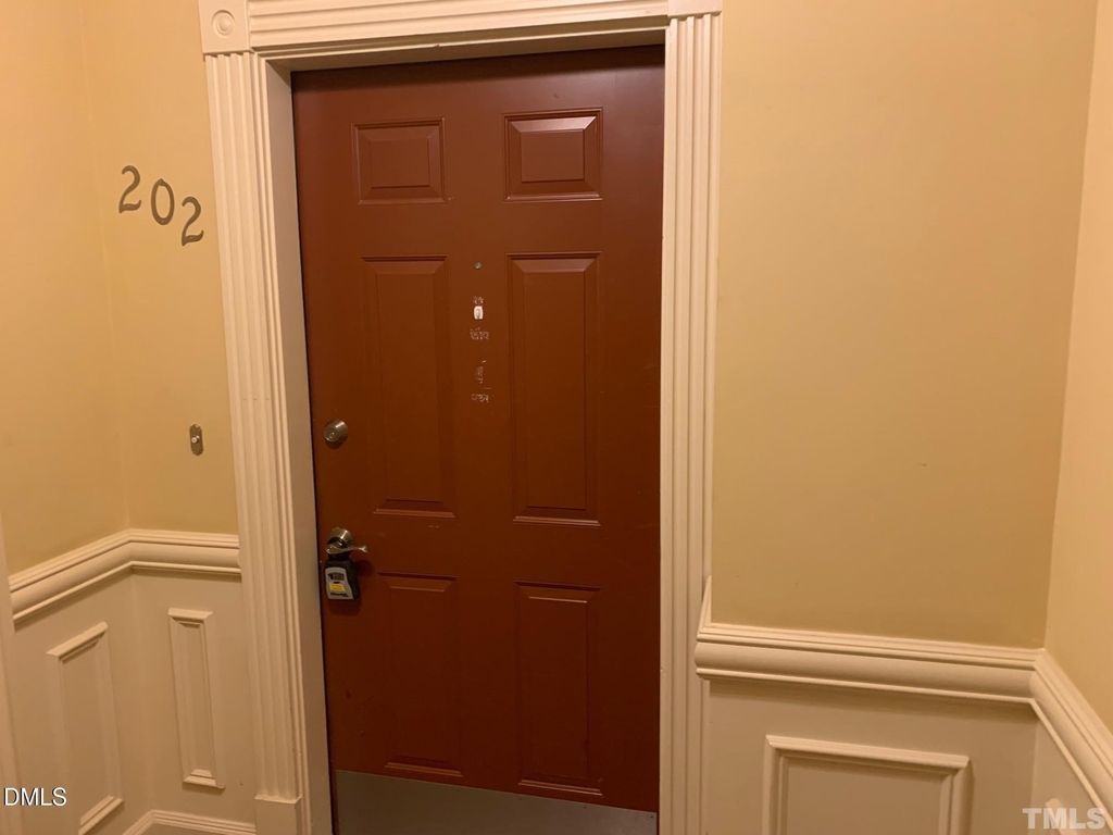 10511 Rosegate Court - Photo 4