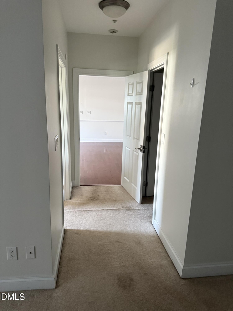 10511 Rosegate Court - Photo 15