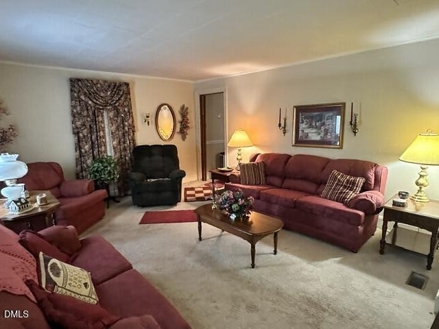 560 Clyde Pearce Road - Photo 4
