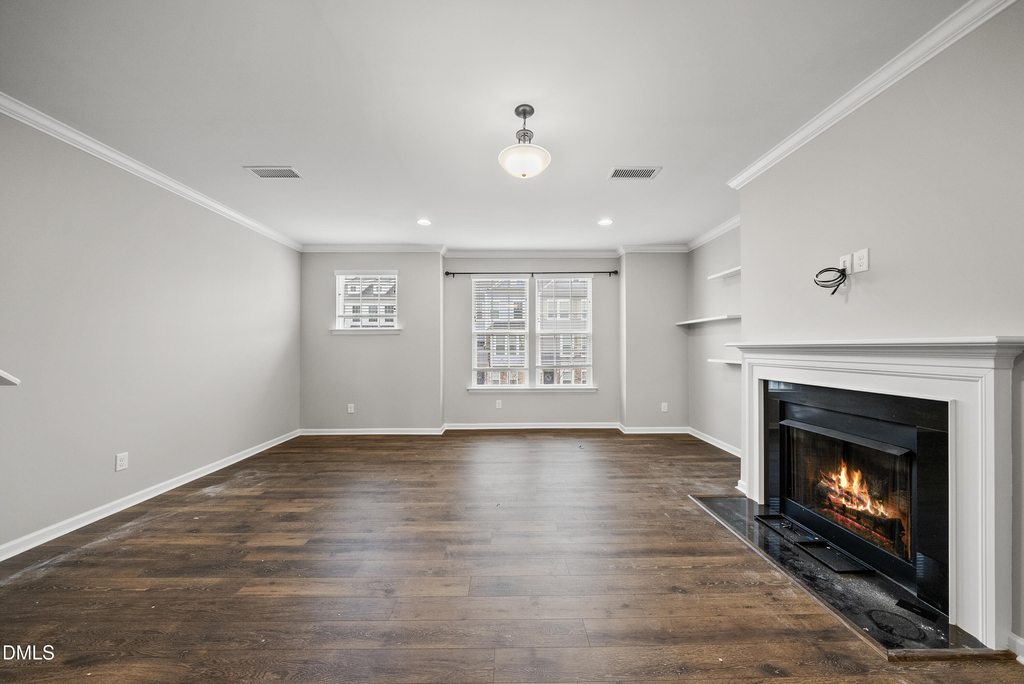 313 Great Northern Station - Photo 14