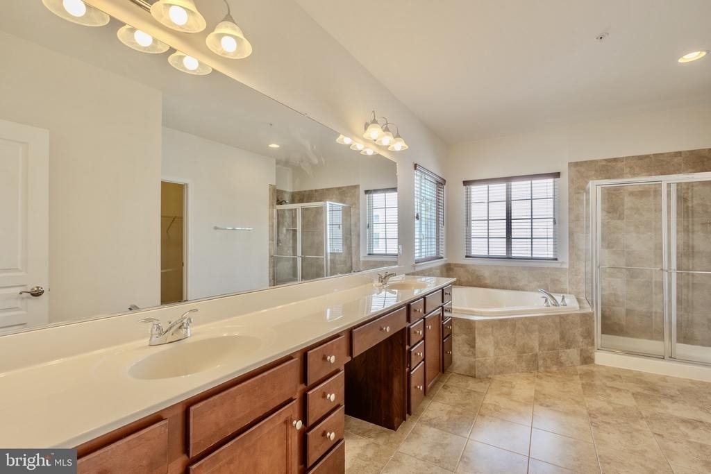 43699 Sweetbay Street - Photo 13