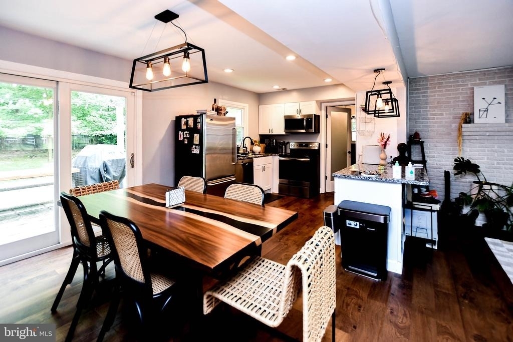 4105 Yardley Court - Photo 14