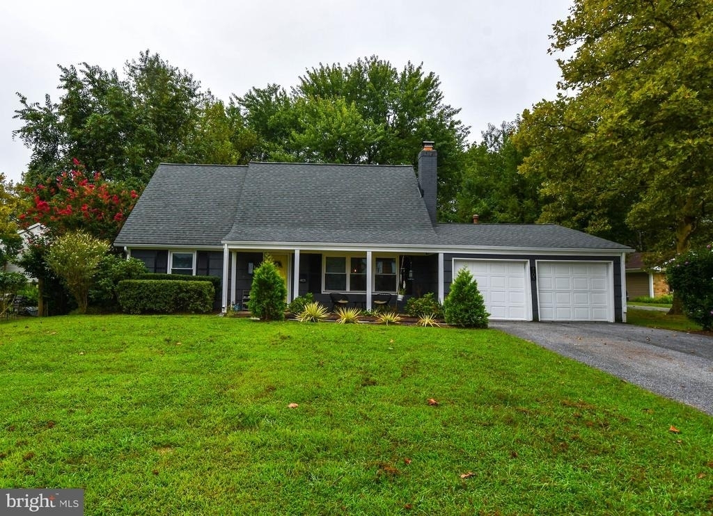 4105 Yardley Court - Photo 0