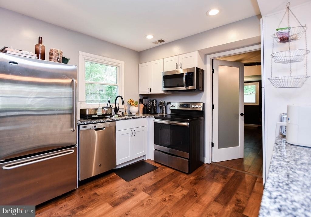 4105 Yardley Court - Photo 12