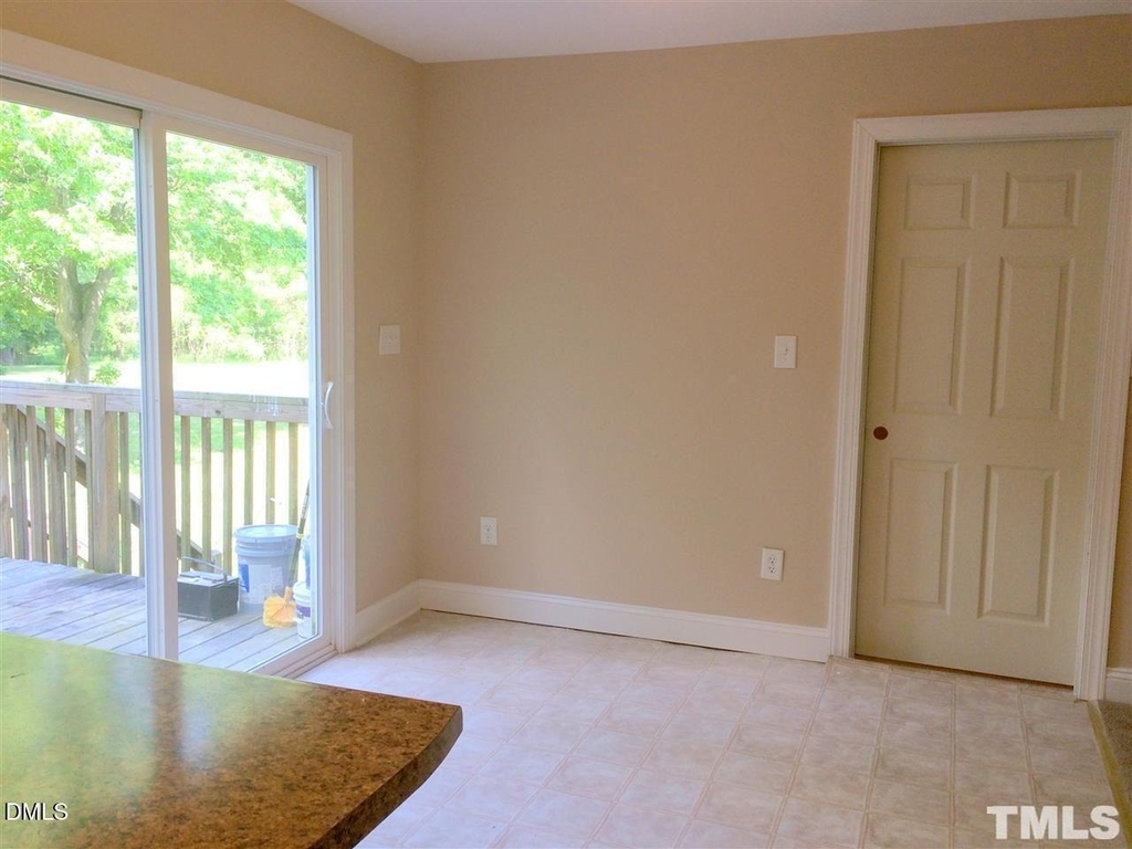 725 Perry Howard Road - Photo 6