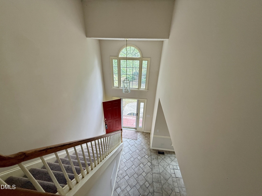 110 Palmer Meadow Court - Photo 4