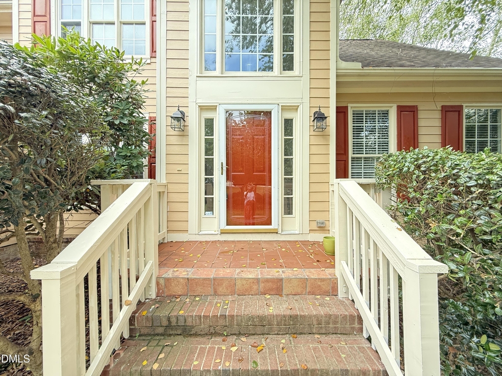 110 Palmer Meadow Court - Photo 24