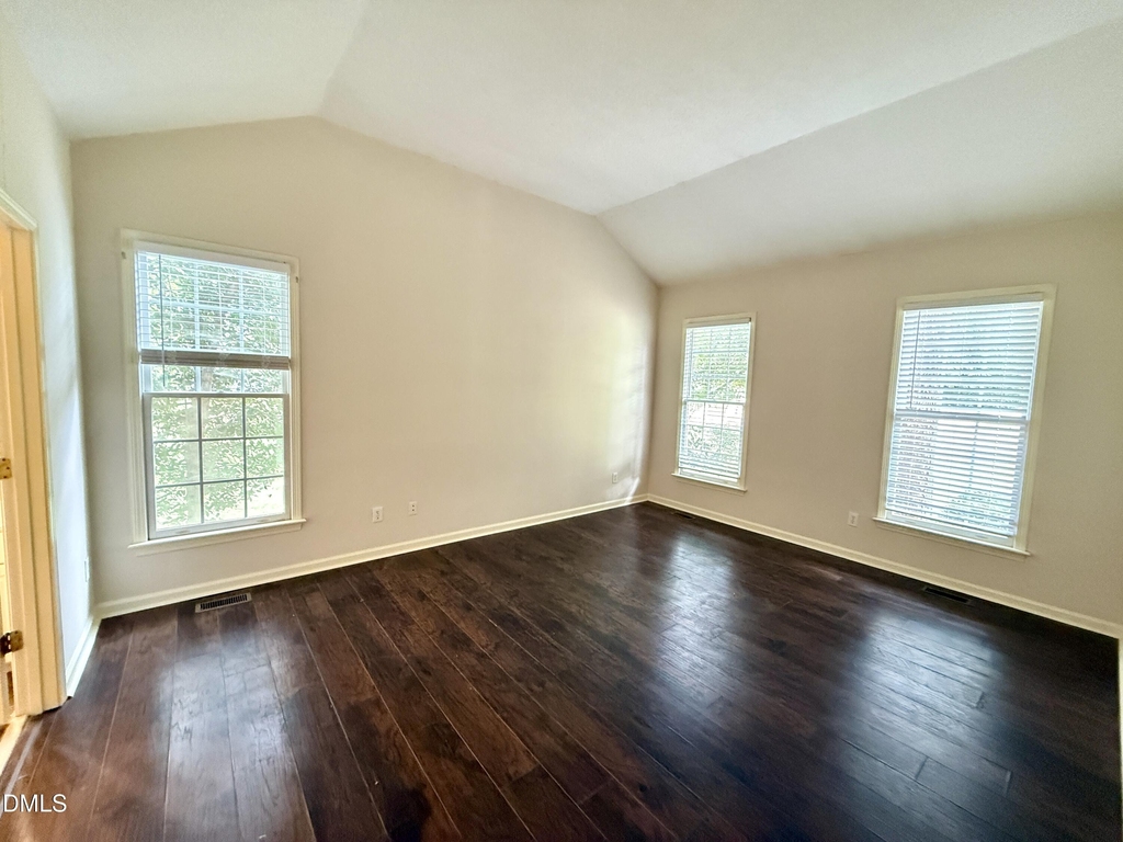 110 Palmer Meadow Court - Photo 11