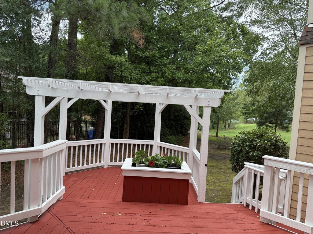 110 Palmer Meadow Court - Photo 22
