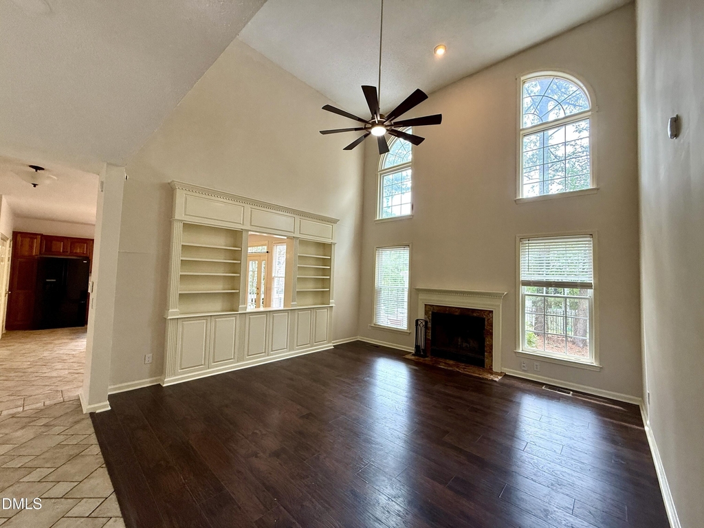 110 Palmer Meadow Court - Photo 3