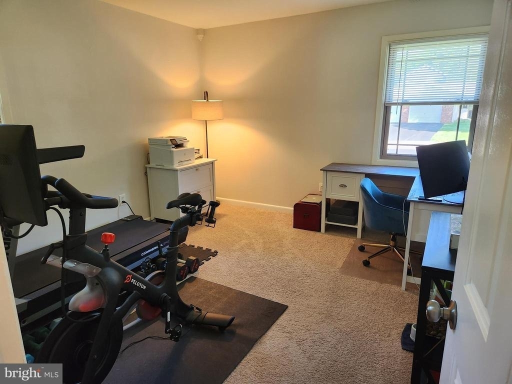 12401 Round Tree Lane - Photo 14