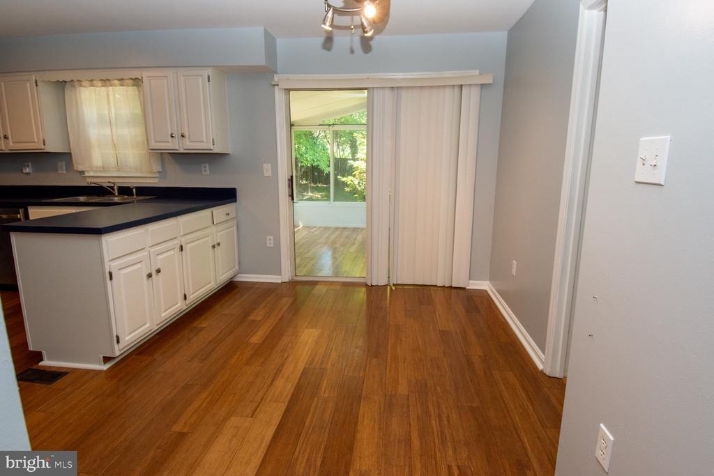 11940 Galaxy Lane - Photo 20