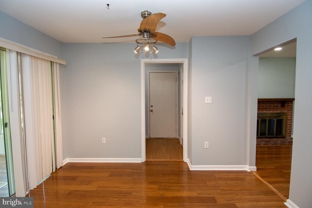 11940 Galaxy Lane - Photo 21