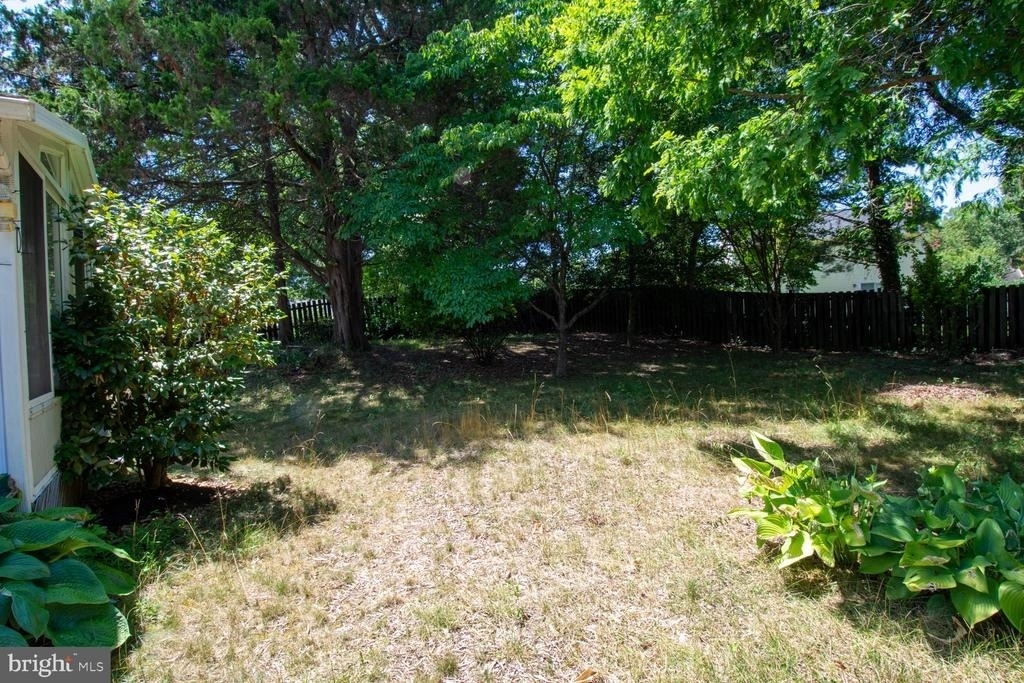 11940 Galaxy Lane - Photo 23