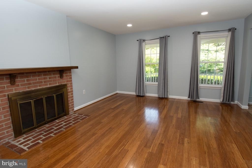 11940 Galaxy Lane - Photo 11