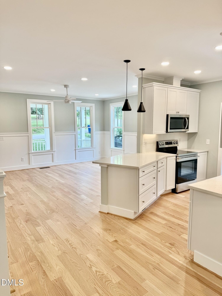 107 N Bellvue Street N - Photo 4