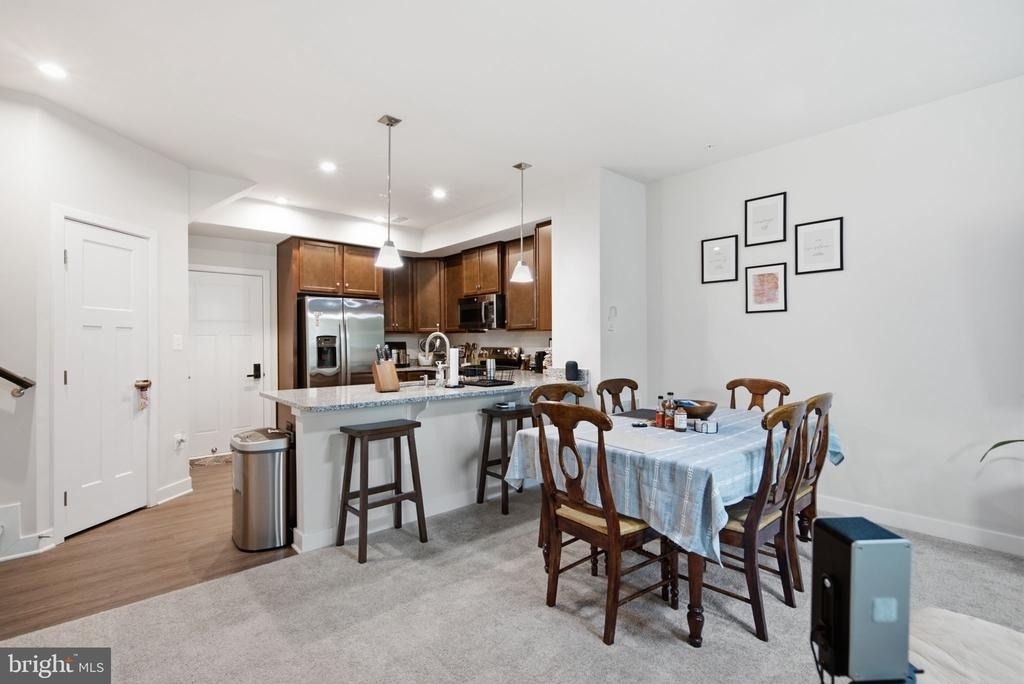 212 Matisse Place - Photo 15