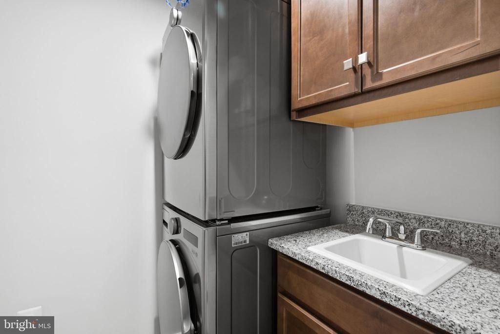 212 Matisse Place - Photo 4