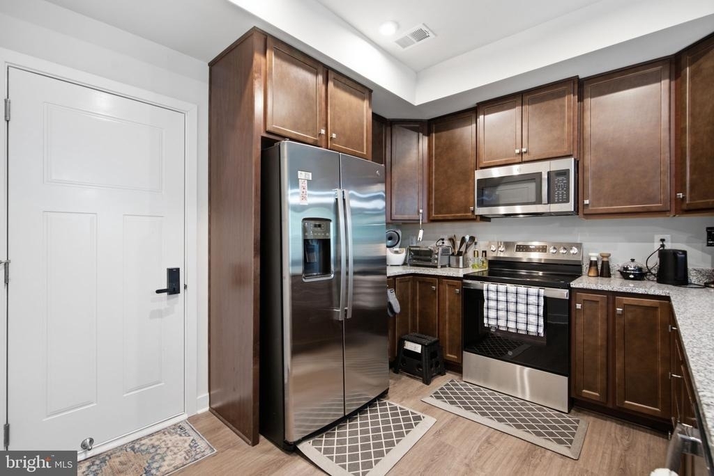 212 Matisse Place - Photo 14