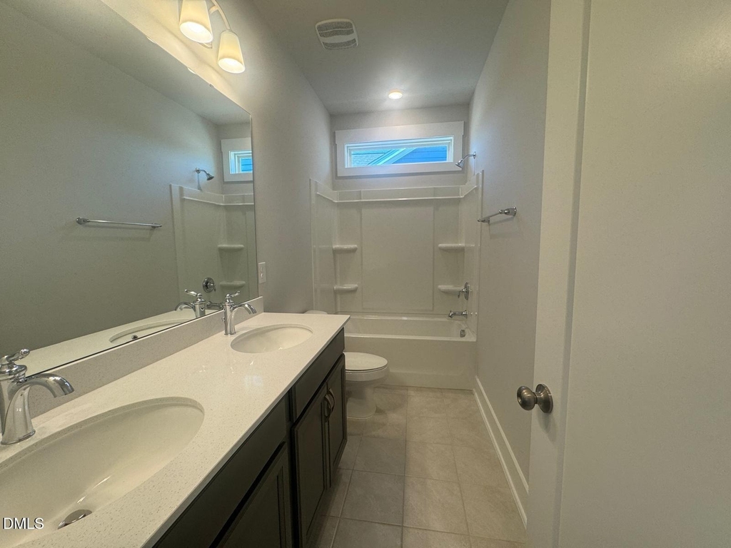 121 Broadwater Drive - Photo 18