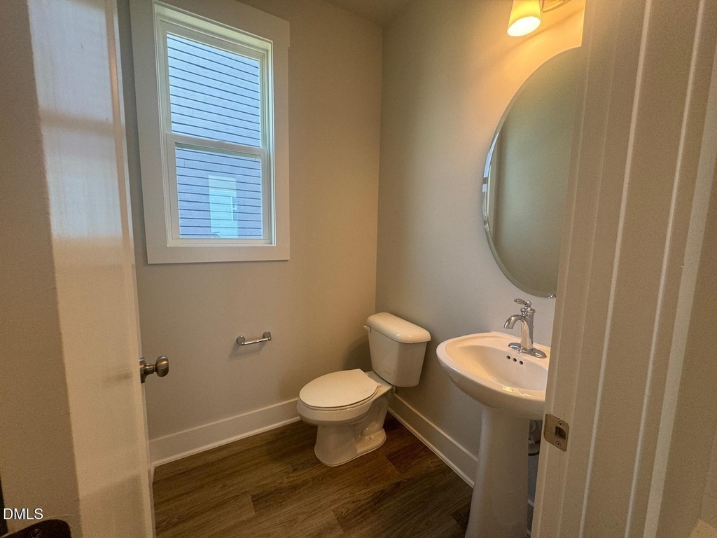 121 Broadwater Drive - Photo 6