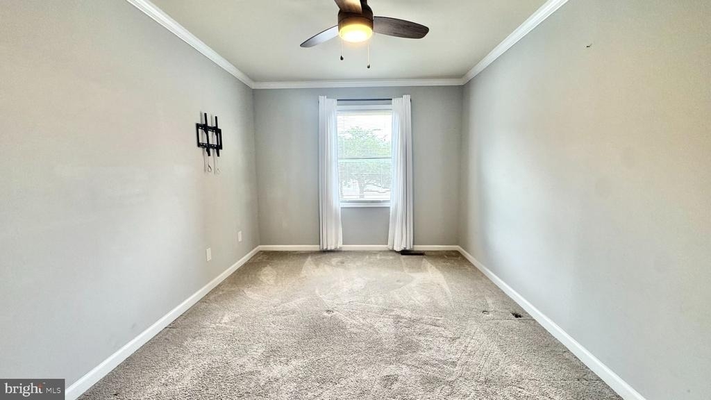 15402 Manor House Terrace - Photo 17