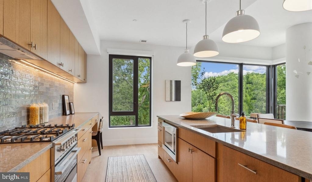 10511 Strathmore Hall Street - Photo 5
