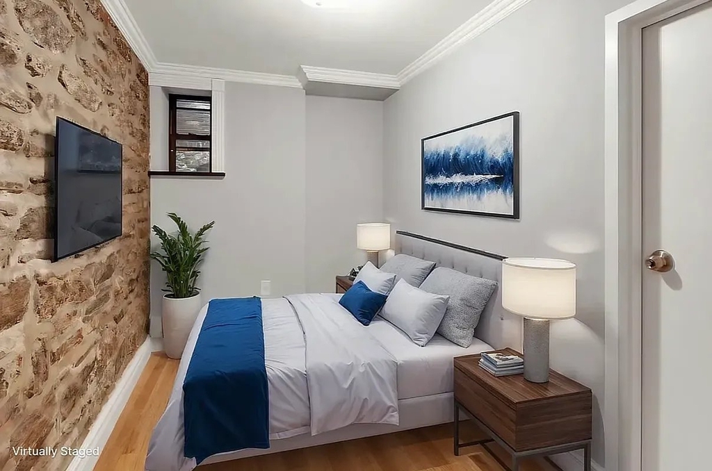 248 Mott Street, Unit 3 - Photo 2
