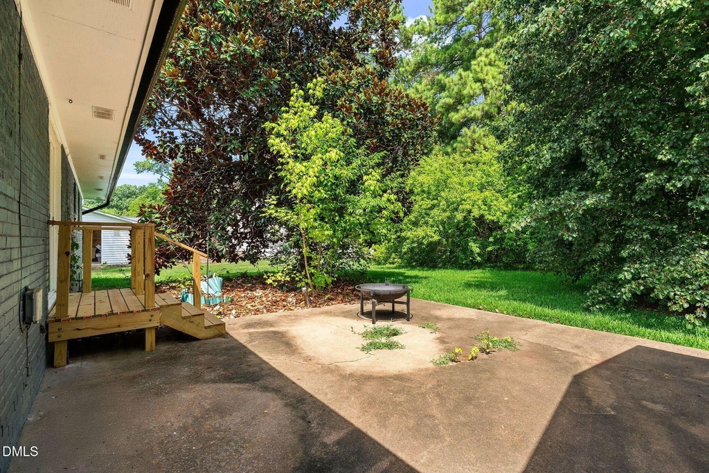 906 Vandora Avenue - Photo 23