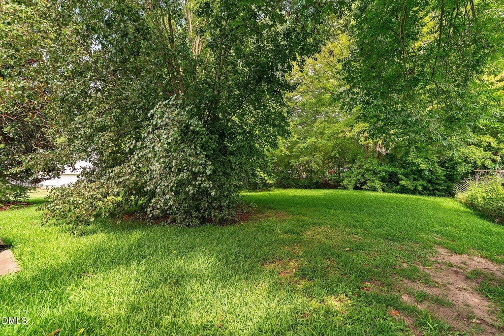 906 Vandora Avenue - Photo 27