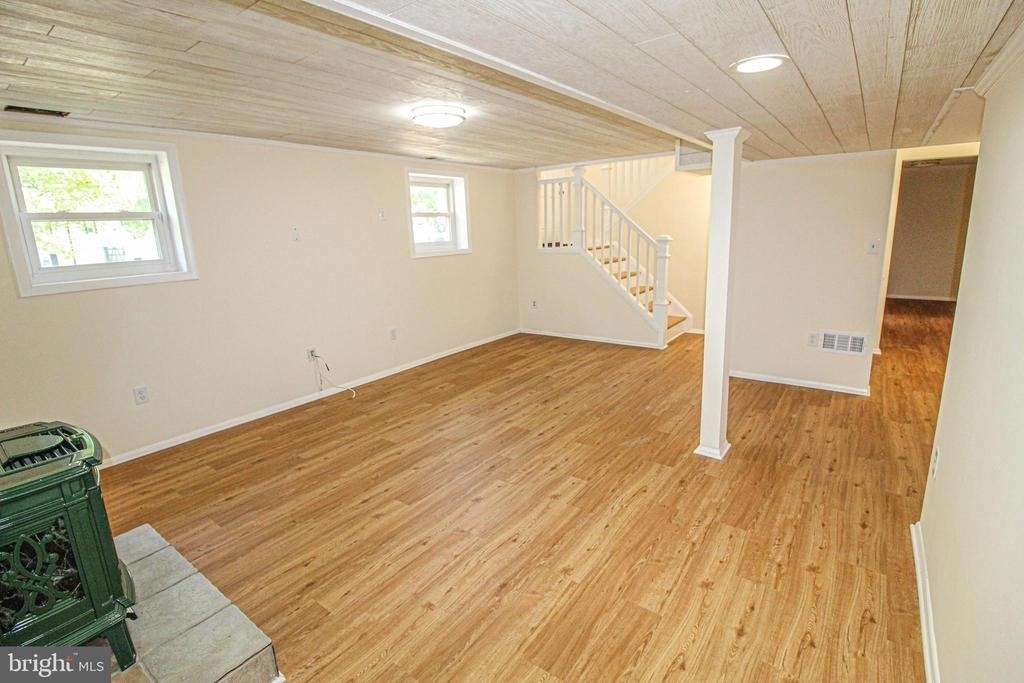 24201 Bush Hill Road - Photo 28
