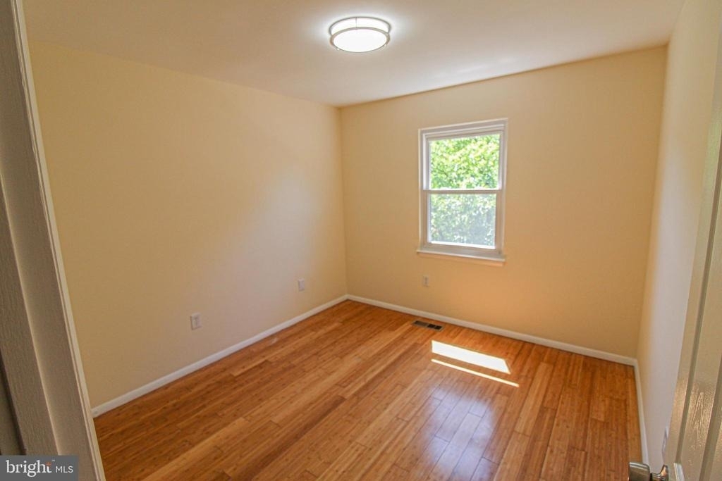 24201 Bush Hill Road - Photo 23