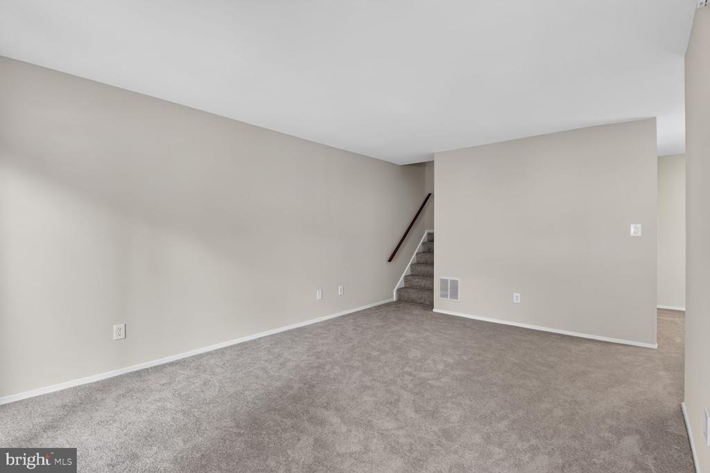 9305 Bathgate Court - Photo 17