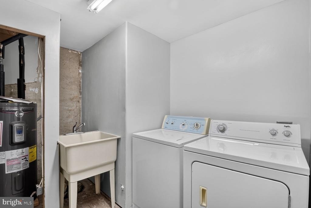 9305 Bathgate Court - Photo 19