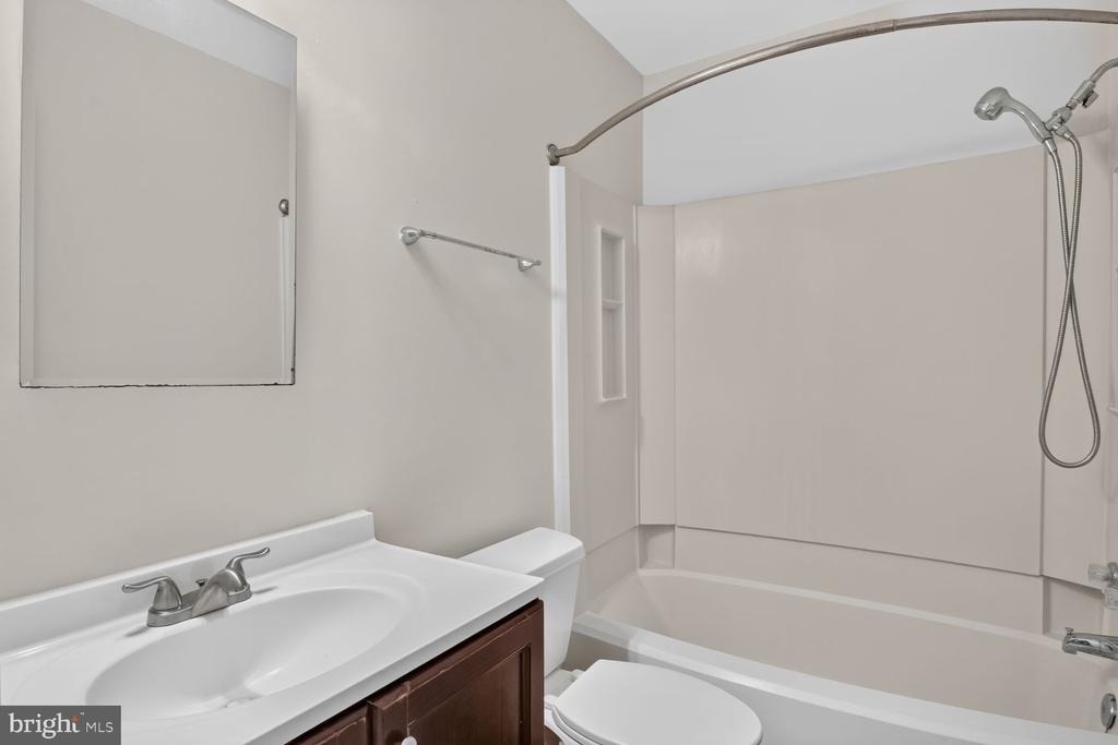 9305 Bathgate Court - Photo 13