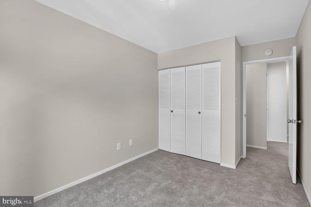 9305 Bathgate Court - Photo 12
