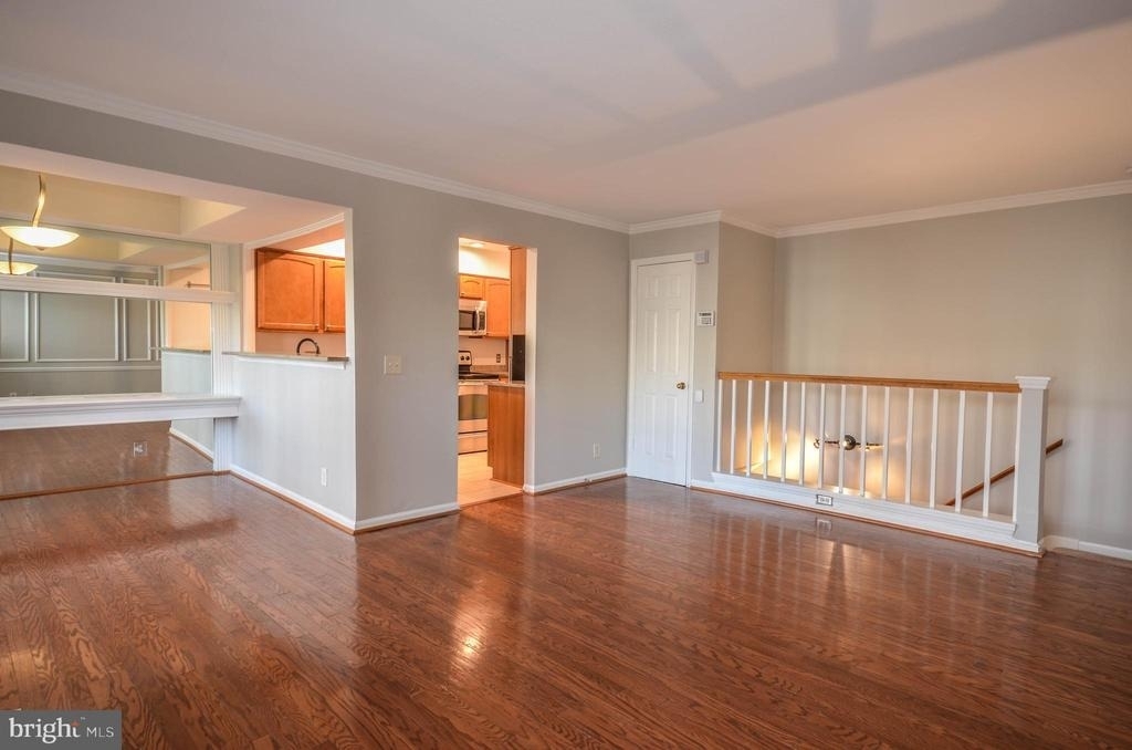 10715 Hampton Mill Terrace - Photo 6