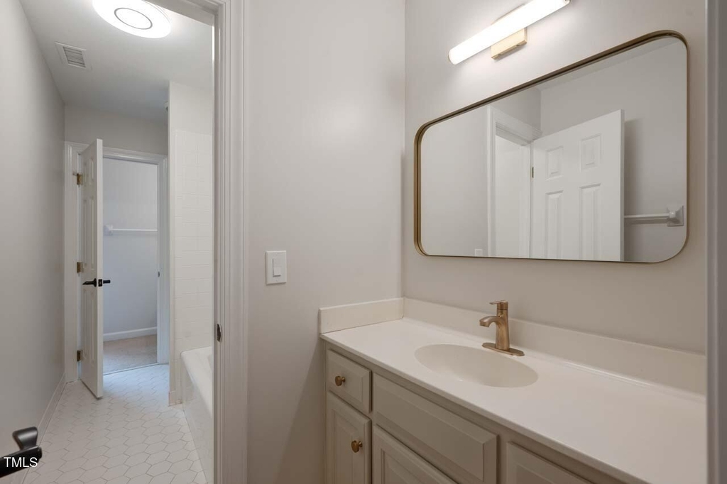 1202 Summerville Lane - Photo 27