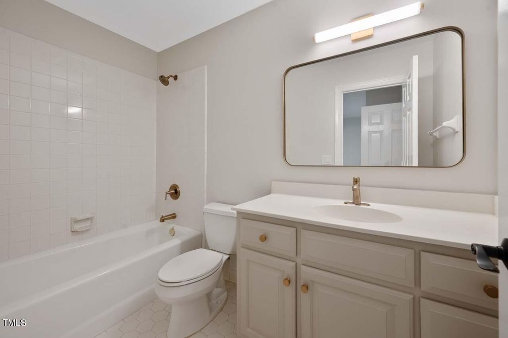 1202 Summerville Lane - Photo 35