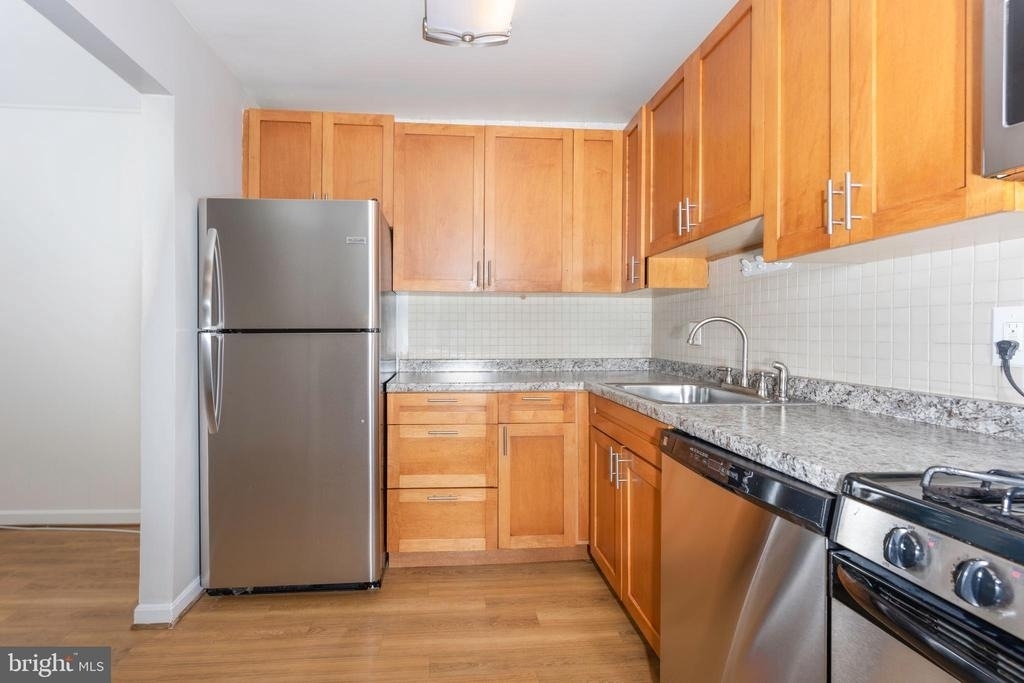 874 College Parkway - Photo 12
