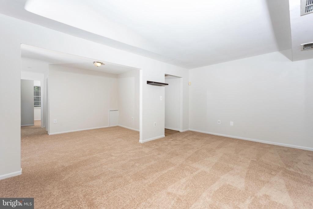 874 College Parkway - Photo 4
