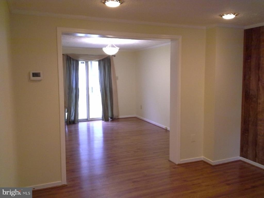 19419 Kildonan Drive - Photo 2